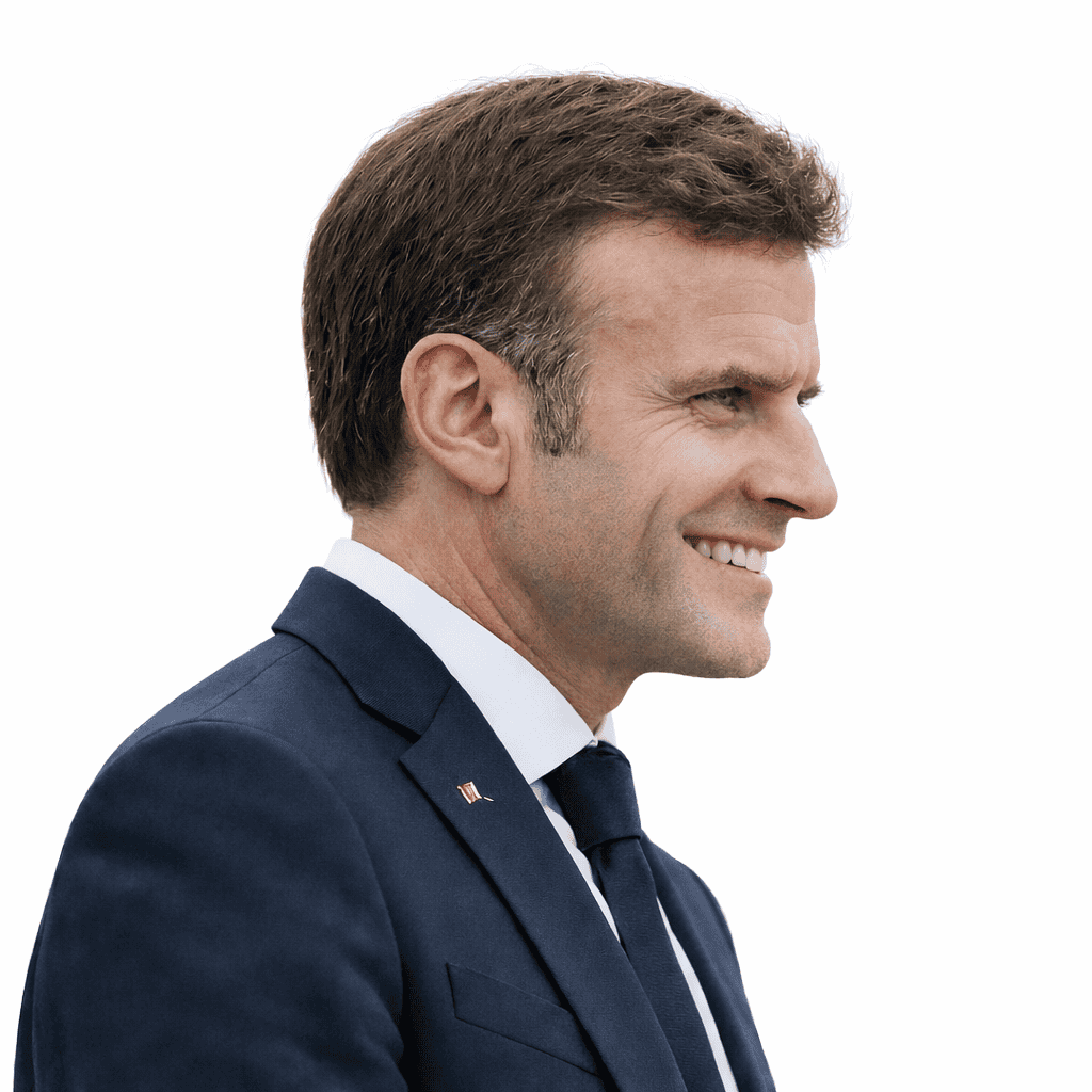 Macron souriant - promesse retraite 64 ans