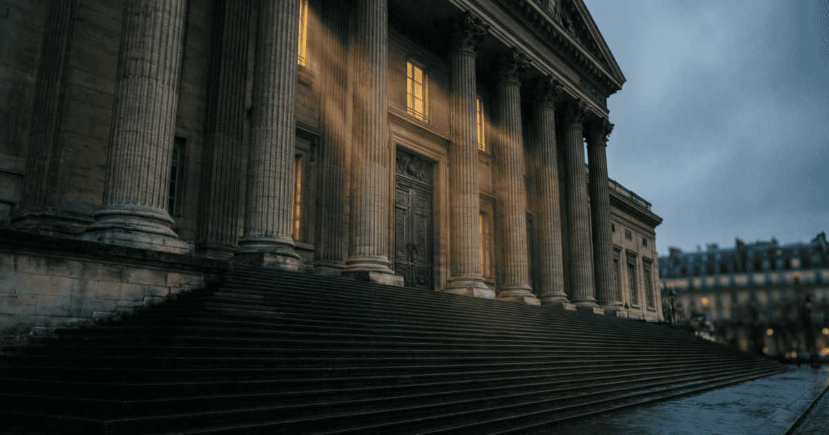 Palais de justice symbolisant le jugement Caron Mille Collines